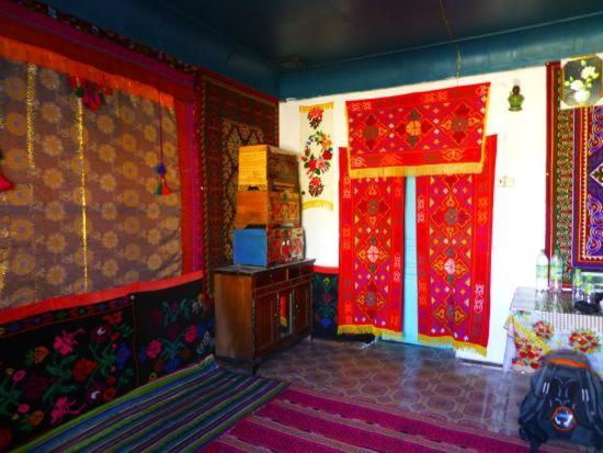 Guest House Erali Post Pamirskiy Εξωτερικό φωτογραφία